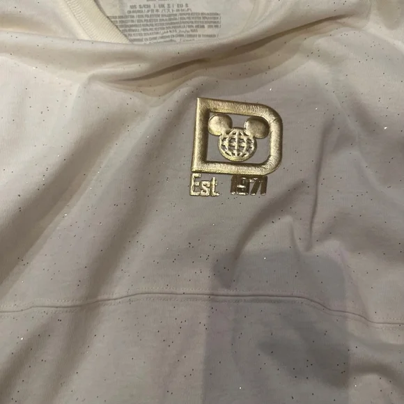 Walt Disney World 50th Anniversary Cinderella Castle Spirit Jersey size small - Picture 4 of 6